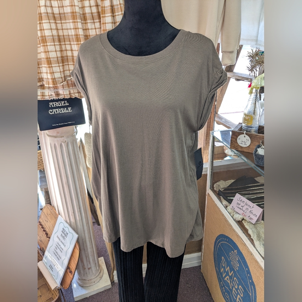 NWT boutique Brand Mono B Casual Olive Green Boxy Shirt